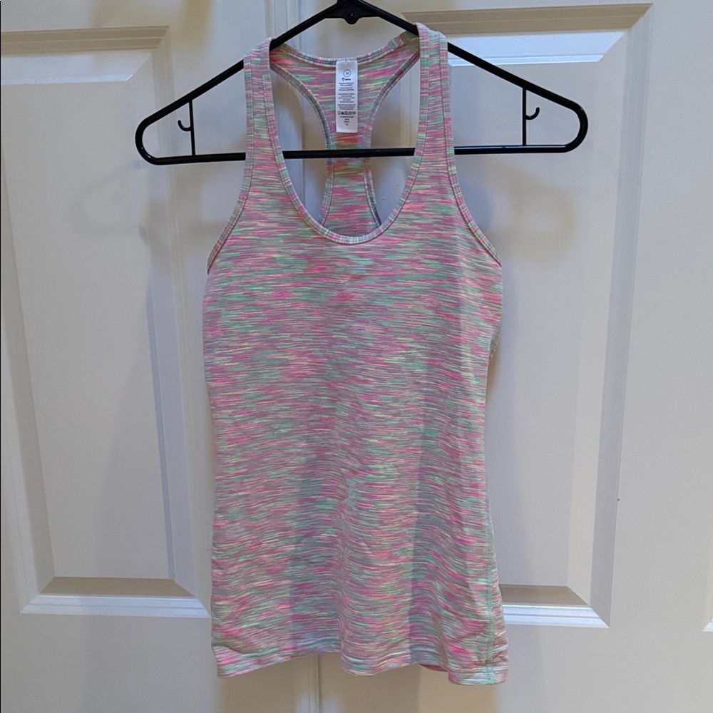 Lululemon kids Ivlvve Racerback tank top, size 14, EUC